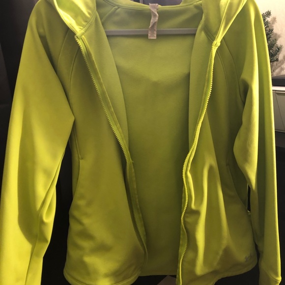 Sweaters & More - Picture 7 of 8